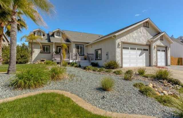 4527 Nantucket Dr. - 4527 Nantucket Avenue, Redding, CA 96001