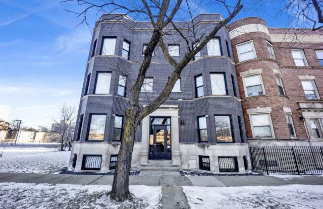 4911 S Calumet Avenue unit: 2N photos photos