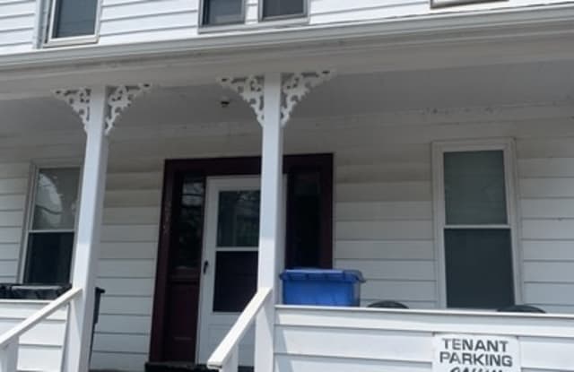 279 Crescent Street - 279 Crescent Street, Waltham, MA 02453