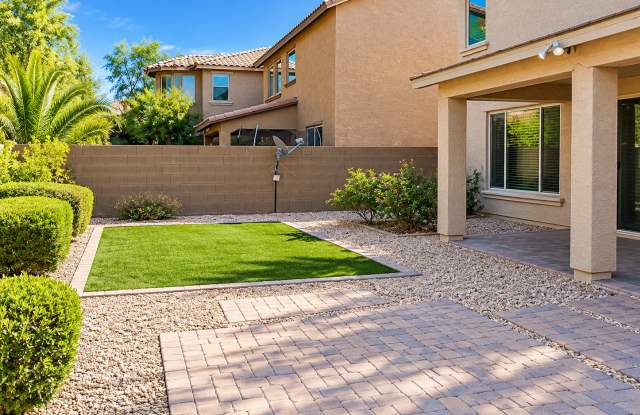 3838 E Cat Balue Dr Gallery 2