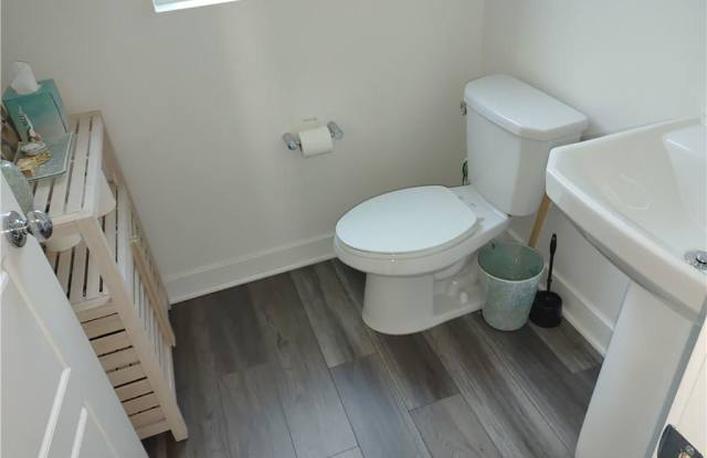 275 West 8th Street - 275 West 8th Street, Los Angeles, CA 90731