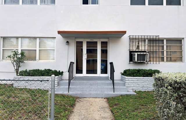 3901 W Flagler St photos photos