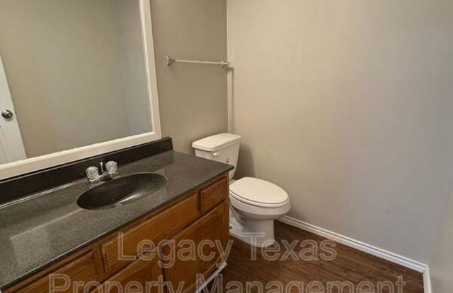 1610 Sun Valley Dr Gallery 3