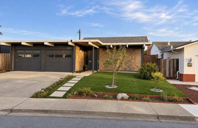 2980 Berkshire Drive Gallery 2