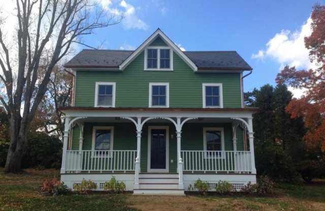 5253 UPPER MOUNTAIN ROAD Gallery 1