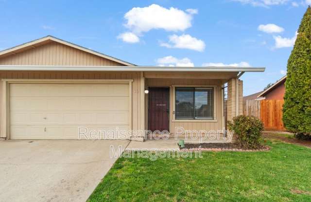 1394 Pajaro Avenue photos photos