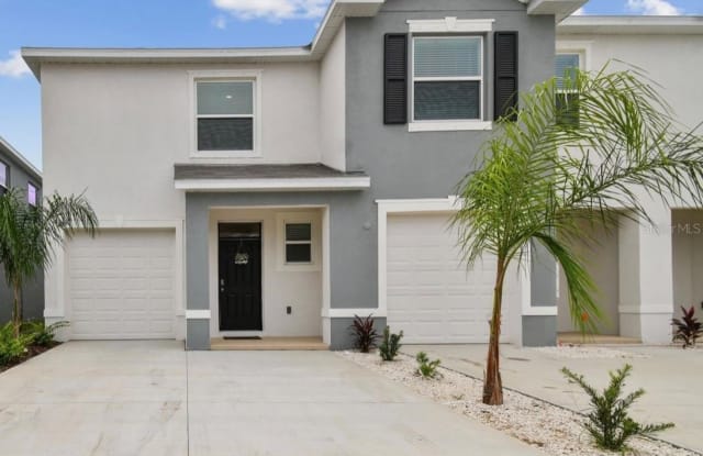 285 MANGROVE SHADE CIRCLE - 285 Mangrove Shade Circle, Apollo Beach, FL 33572