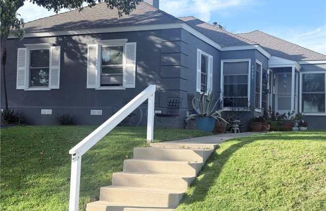 4447 E 14th Street photos photos