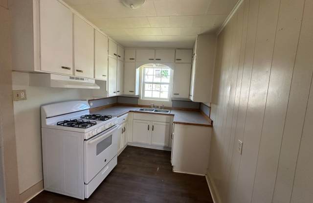 3 Bedroom 1 Bath Home For Rent Gallery 4