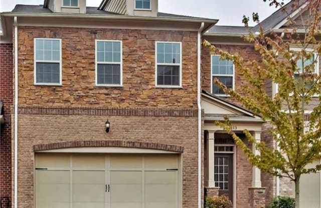113 Beverly Place - 113 Beverly Pl, Sandy Springs, GA 30328