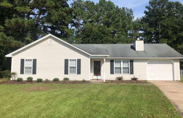 Charming 3-Bedroom Ranch Home in Wolf Creek Subdivision photos photos