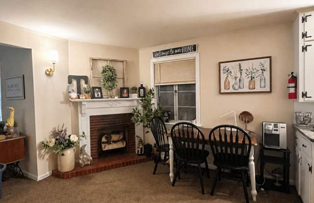 3881 Frasier Street photos photos