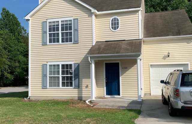 4180 Dalcross Road photos photos