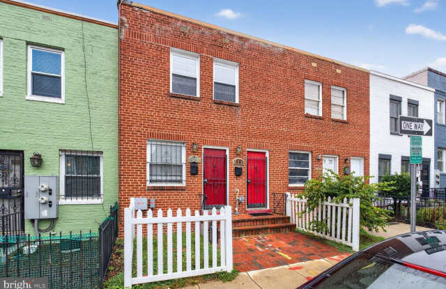 610 19TH STREET NE photos photos