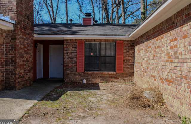 395 River Oak - 395 River Oak Drive, Riverdale, GA 30274