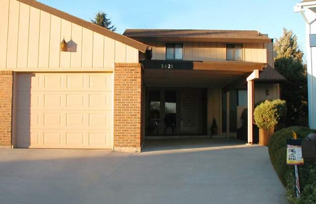 Spacious 3bed/2.5 bath Duplex in Boulder photos photos