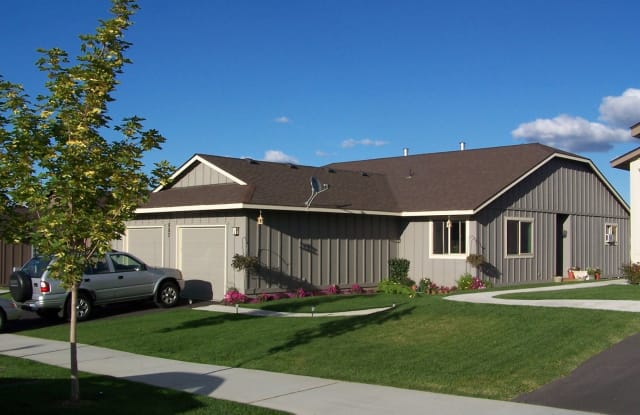 882 NE Hidden Valley Drive # 2 - 882 Northeast Hidden Valley Drive, Bend, OR 97701