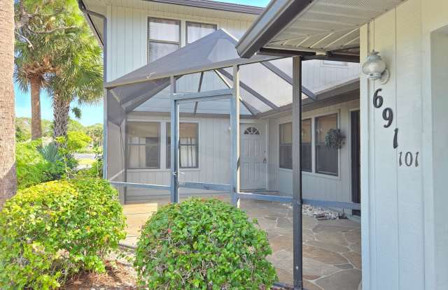 NEW PRICE! Spacious~Sunny~Screened Patio~Garage~Laundry! Gallery 3