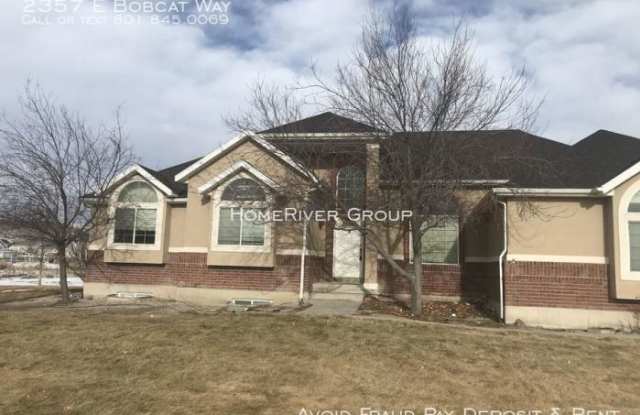 2357 E Bobcat Way Gallery 2
