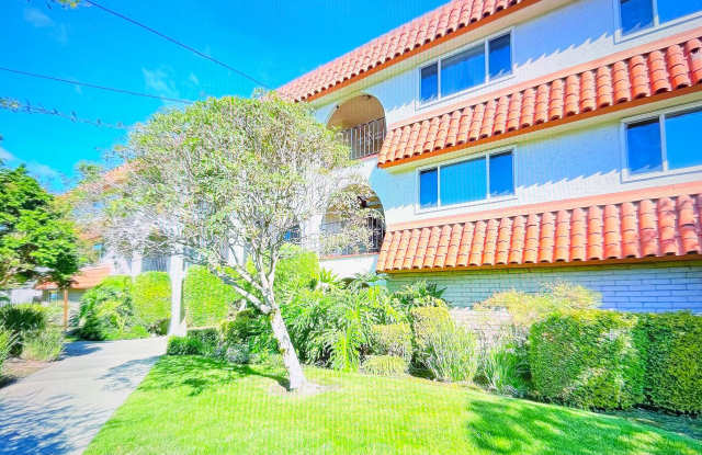 2133 Santa Clara Ave #217 - 30% Rental Fee photos photos