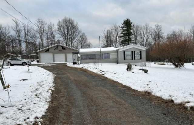 223 Daniels Road photos photos