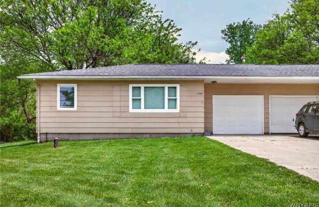 5751 Curriers Road Gallery 2