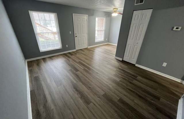 365 Redmar Blvd photos photos