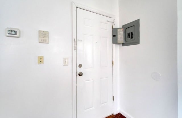 143 Huntington Ter Gallery 4
