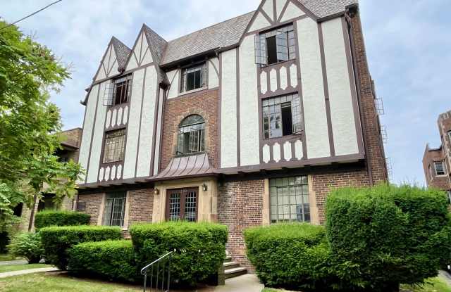 1346 Kenilworth Ave photos photos