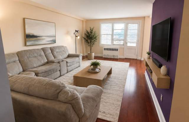 700 Summer Street Gallery 3