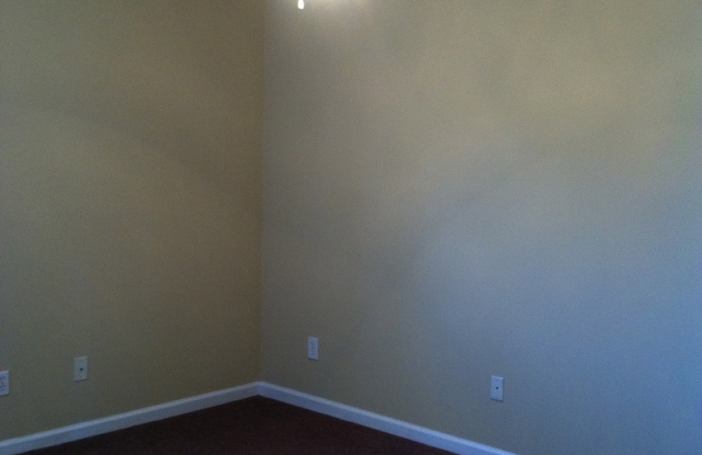 2Bed/2BathDuplex With A Fenced in Yard! photos photos