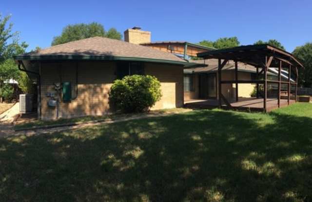 7405 Sevilla Drive Gallery 3