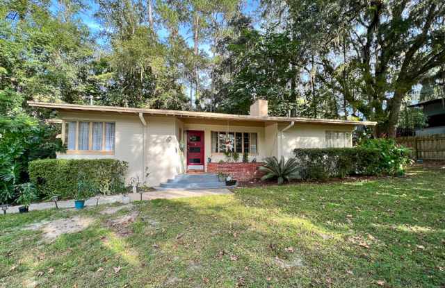 Pet Friendly 4BR/2BA in Florida Park - Available Fall 2026! photos photos