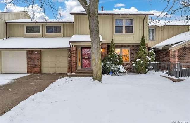 3170 Woods Circle photos photos