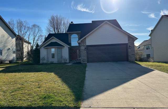 603 East Castlebury Circle photos photos