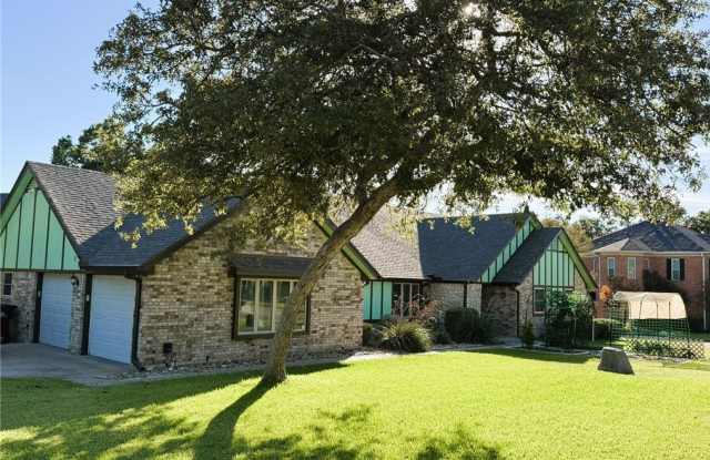 3117 Kensington Court photos photos