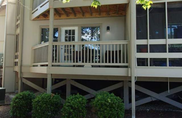 1BD/1BA Dream Condo Screened In Porch Overlooking Tennis Courts Marina Nearby photos photos