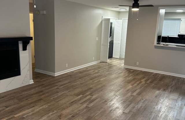 Completely Remodeled 2 Bedroom, 2 Bathroom ground floor Condo in Heber Springs - 1808 West Main Street, Heber Springs, AR 72543