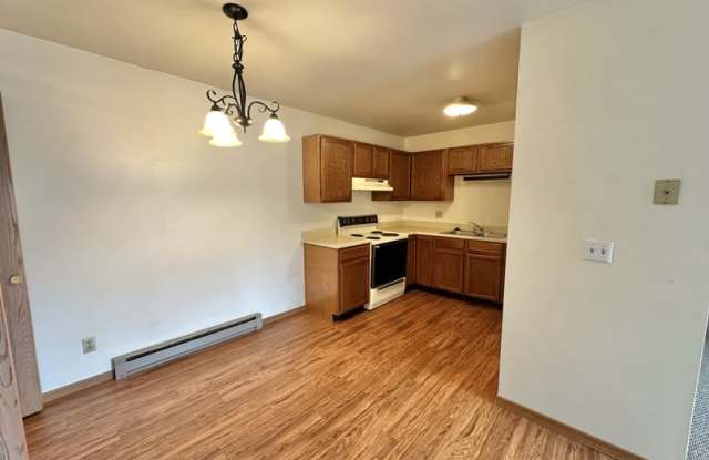 2209 North Michelle Court - 6 Gallery 4