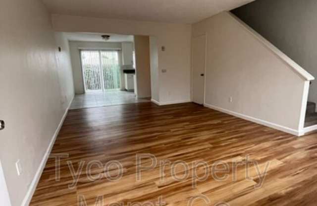 455 A Park Way Gallery 3