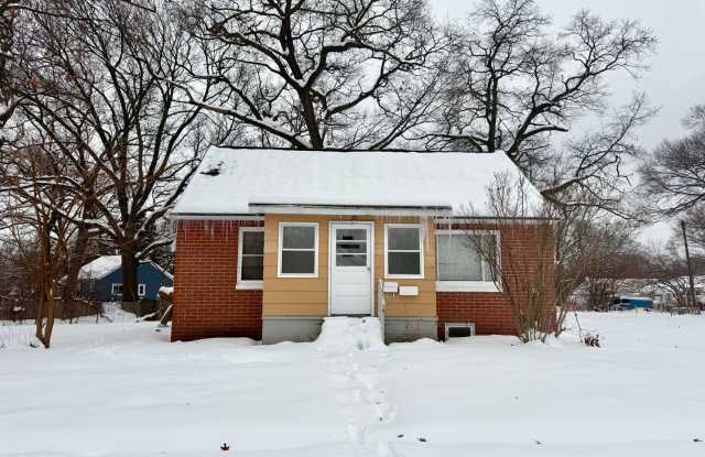 Three Bedroom Home in Muskegon photos photos