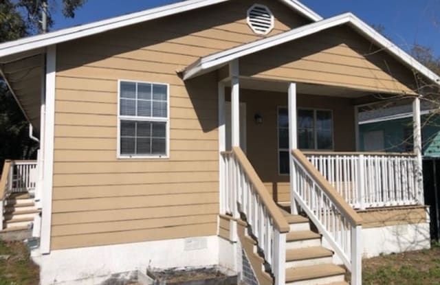 3501 E 8th Avenue - 3501 East 8th Avenue, Tampa, FL 33605