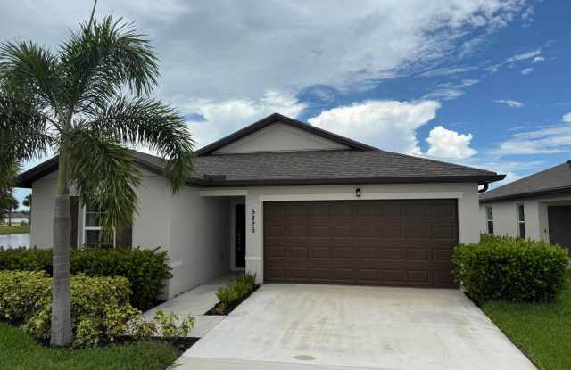 5226 Armina Place photos photos