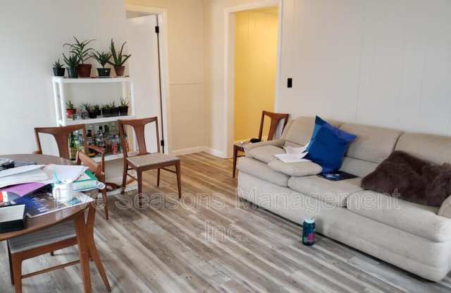 18 East Ave - 2 Gallery 2