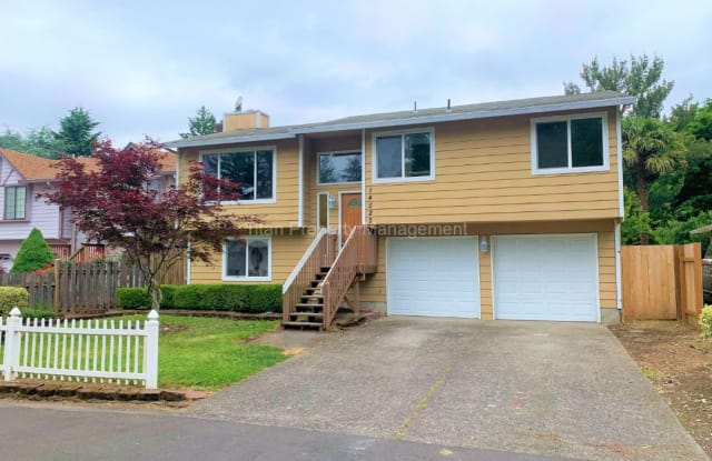 14527 Southeast Center Street - 14527 Southeast Center Street, Portland, OR 97236
