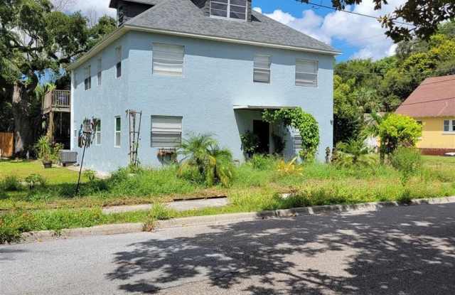 101 W LEMON STREET - 101 West Lemon Street, Tarpon Springs, FL 34689 101 W LEMON STREET - 101 West Lemon Street, Tarpon Springs, FL 34689