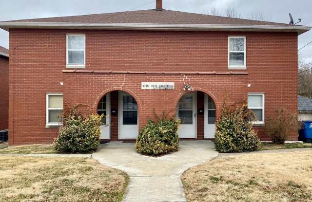 One bedroom apartment in Alton photos photos One bedroom apartment in Alton photos photos