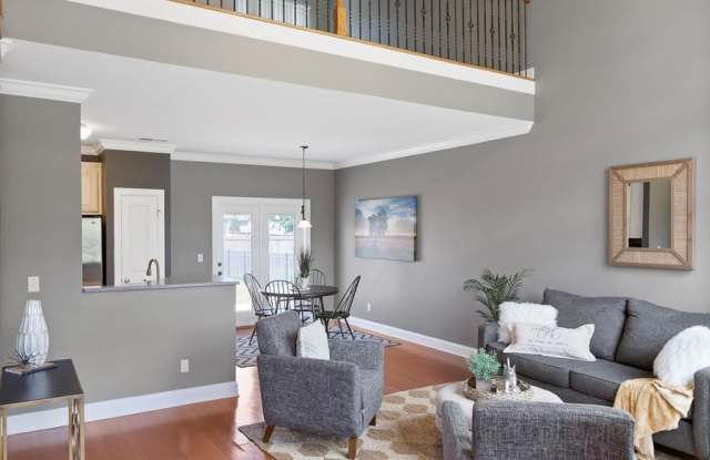 2535 Waterhaven Drive Gallery 2