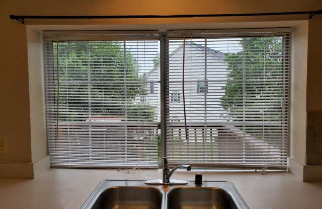 2681 MCGUFFEYS COURT Gallery 4