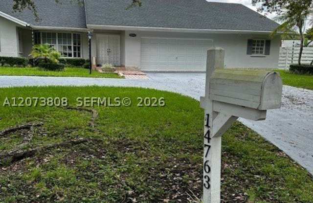 14763 SW 152nd Pl Gallery 3